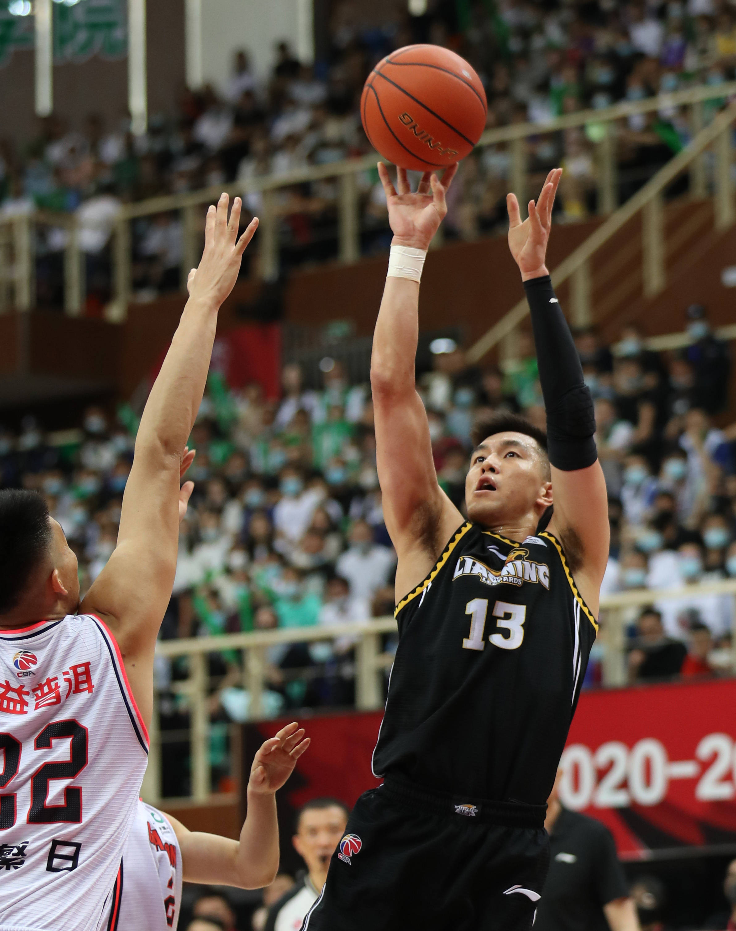 全国短道速滑冠军赛在内蒙古呼和浩特圆满落幕.