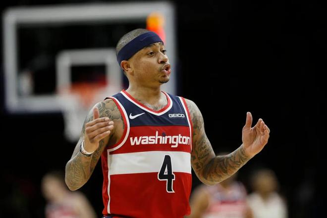 暴露出大马 暴露出大马