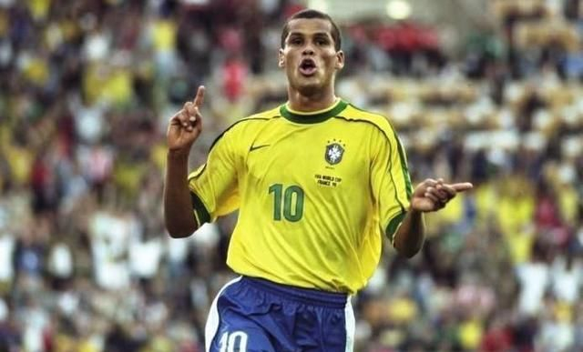 与戴维斯的 与戴维斯的