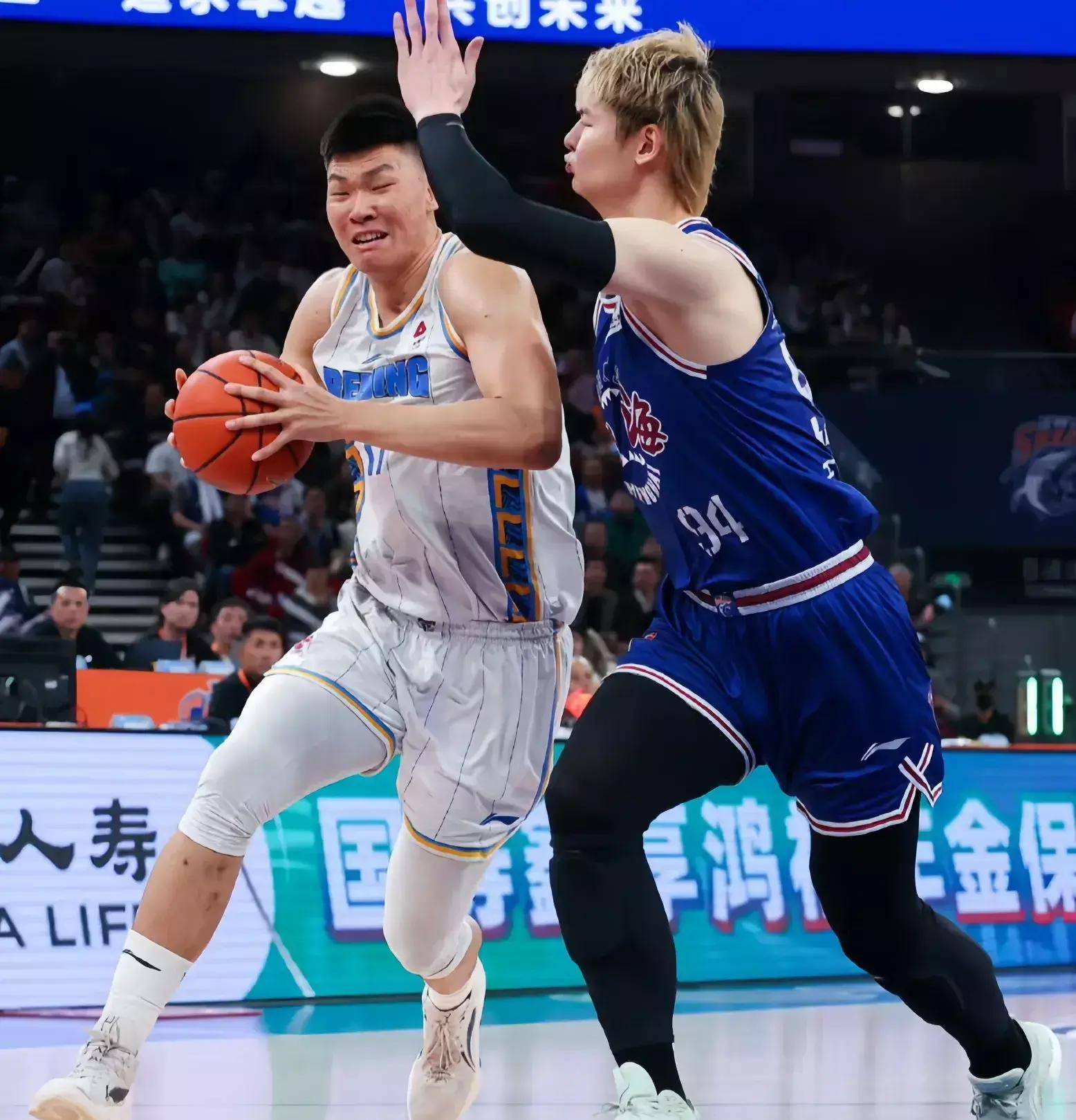 牵制拉扯